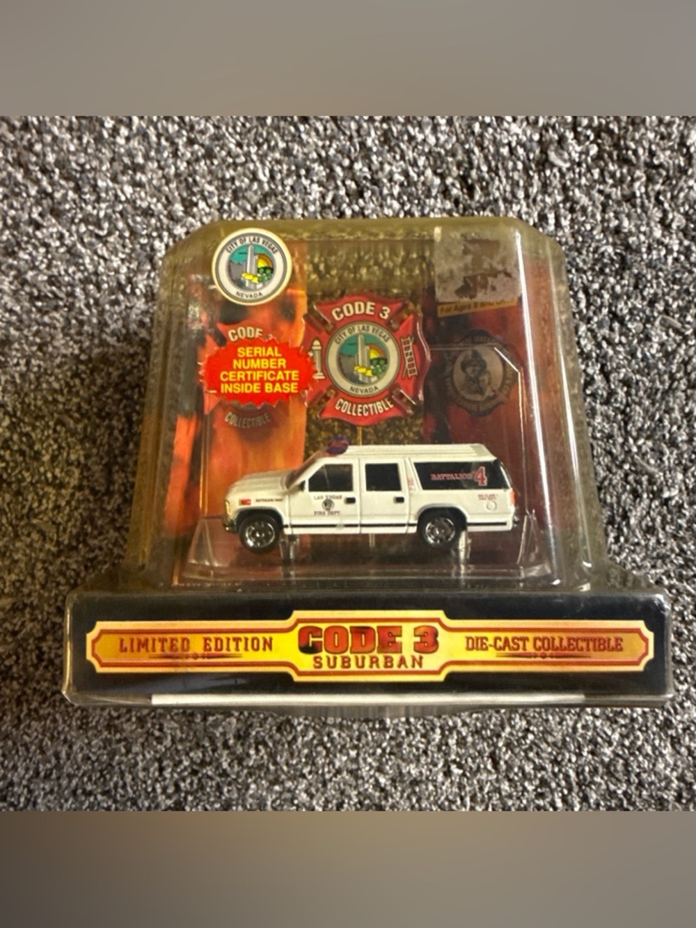 Code 3 Collectibles Las Vegas Fire Dept. Battalion #4 GMC Suburban 12407